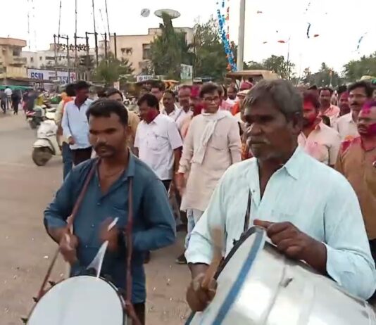 बाजार समित्यांमध्ये पोरेड्डीवार, गण्यारपवार गटाचे वर्चस्व कायम