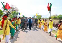 अतिसंवेदनशील भागात उपमुख्यमंत्र्यांनी साधला नागरिकांशी संवाद