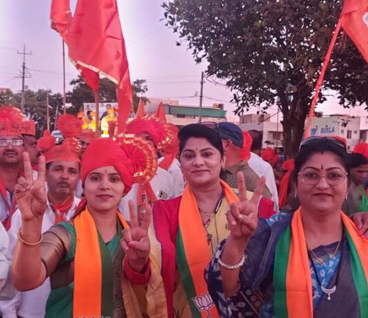 कर्नाटकातील प्रचारात गडचिरोलीच्या महिला पदाधिकाऱ्यांचा डंका