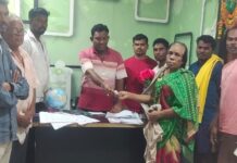 अजय कंकडालवार यांची कॅन्सरग्रस्त रुग्णाला उपचारासाठी आर्थिक मदत