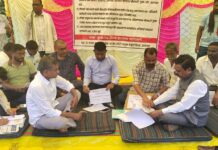 वनसंरक्षक कार्यालयासमोरील ठिय्या आंदोलनाला खासदार अशोक नेते यांची भेट