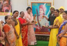 रेखाताई पोहोचल्या अतिसंवेदनशिल भागात