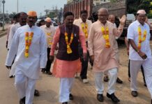 महात्मा गांधींचे विचार व कार्य अजरामर, प्रत्येकाने अहिंसेचा मार्ग अंगिकारावा