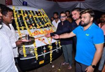 दानशूर गणेश मंडळ व राजे फाउंडेशनच्या पुढाकाराने झाली रुग्णवाहिकेची सोय