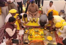 वनमंत्री सुधीर मुनगंटीवार यांच्या उपस्थितीमध्ये जिल्हास्तरीय आदिवासी मेळाव्याचे आयोजन