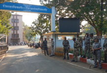 झेंडेपार लोहखाणींच्या जनसुनावणीसाठी गडचिरोलीत तगडा पोलिस बंदोबस्त