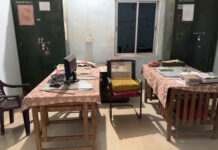 अहो काय सांगते ही बाई, या सरकारी कार्यालयात खरंच असे असेल का?