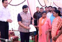 लोककल्याणकारी योजनांचा लाभ घेऊन महिलांनी सक्षम व्हावे- ना.आत्राम