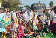 स्वतंत्र विदर्भ राज्यासाठी छत्तीसगड सीमेवरच्या बोटेकसा गावात आंदोलन