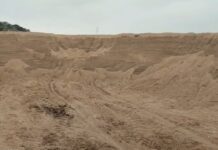 वैनगंगा नदीतून वाळू तस्करीला उधान, माफियांकडून चढ्या दराने सर्रास विक्री