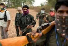 नक्षलवाद्यांनी गळा आवळून केली आपल्याच सहकाऱ्याची हत्या