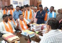 नळ जोडणीनंतरही मरेगावात नळाला पाणीच नाही, गावकऱ्यांनी व्यक्त केला रोष