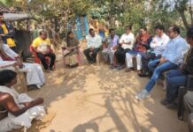 हत्तीच्या हल्ल्यातील मृत महिलेच्या कुटुबियांची खा.नेते यांनी घेतली भेट