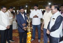 महामार्ग स्विकारताना आधी आपली पायवाट बळकट आणि स्वच्छ करा-डॅा.शोभणे