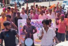 रंगोत्सवात रमले खासदार अशोक नेते, पदाधिकारी-कार्यकर्त्यांना लावला गुलाल