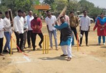 नवेगावात आठवडाभर रंगणार खासदार नमो चषक रबरी बॅाल क्रिकेट सामने