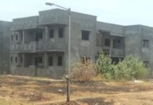 चामोर्शीतील तलाठी, मंडळ अधिकारी कार्यालयाला उद्घाटनाआधीच अवकळा