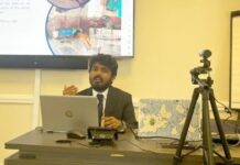 गडचिरोलीच्या गोंडी माध्यमाच्या शाळेवर लंडनच्या जागतिक परिषदेत चर्चा