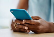 महिलेला मोबाईलवर पाठविला अश्लील मॅसेज, आंबटशौकिन उपसरपंचाला कोर्टाचा दणका