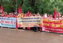 दिलेल्या आश्वासनाची पूर्तता करा, पाचशेवर अंगणवाडी कर्मचाऱ्यांचे धरणे