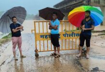 पावसाच्या रिपरिपीने पुन्हा जीव टांगणीला, जिल्ह्यातील 31 मार्गावरची वाहतूक ठप्प