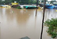 जिल्हाभरात 29 मार्गांवरची वाहतूक ठप्प, 200 पेक्षा जास्त गावांचा संपर्क तुटला