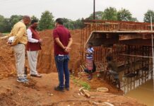 वडसा-गडचिरोली रेल्वेलाईनच्या कामाची खा.अशोक नेते यांच्याकडून पाहणी