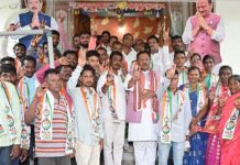 भामरागड तालुक्यातील शिवसेनेचे सर्व पदाधिकारी राष्ट्रवादी काँग्रेसमध्ये दाखल