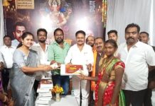 वैरागडात गणेशोत्सवातील स्पर्धांसह सांस्कृतिक कार्यक्रमाला उसळली गर्दी