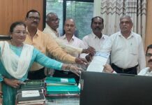 दुर्गम भागात मुलभूत सुविधा द्या, ‘त्या’ आई-वडिलांना नुकसानभरपाई द्या