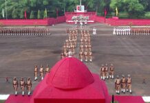 कामठीतील लष्करी प्रशिक्षण केंद्रात एनसीसी अधिकाऱ्यांची शानदार परेड