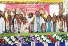 शिवसैनिकांसह अनेकांच्या हातावर घड्याळ, एटापल्लीतील मेळाव्यात राष्ट्रवादीत प्रवेश