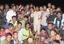 वसंतपूरच्या फुटबॅाल सामन्यांची सांगता, आष्टीच्या संघाने पटकावला चषक