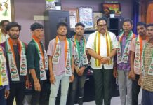 राष्ट्रवादी काँग्रेस (अ.प.) पक्षात इनकमिंग सुरूच, रेपनपल्लीतील युवकांचा प्रवेश