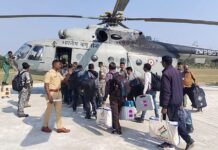 संवेदनशिल भागातील 211 निवडणूक पथके हेलिकॉप्टरने रवाना होणे सुरू