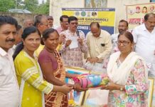 लॅायन्स क्लबने दुर्गम गावात आदिवासी बांधवांसोबत साजरी केली दिवाळी