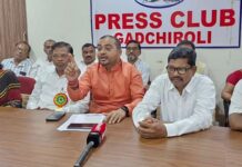 बॅलेटवरील मतदानासाठी राष्ट्रपतींना पाठविणार दिड लाख सह्यांचे निवेदन