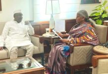 गडचिरोली जिल्ह्याचे मागासलेपण दूर करण्यासाठी 10 हजार कोटी द्या