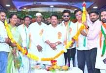 काँग्रेस विधिमंडळ नेतेपदी निवड झाल्याबद्दल वडेट्टीवार यांचा सत्कार