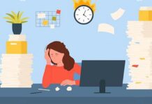 मुख्यालयी राहण्यास दांडी मारणाऱ्या तहसीलदार, मुख्याधिकाऱ्यांची दखल