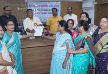 सेवानिवृत्त आरोग्य कर्मचाऱ्यांसह नव्याने रुजू झालेल्यांचे स्वागत