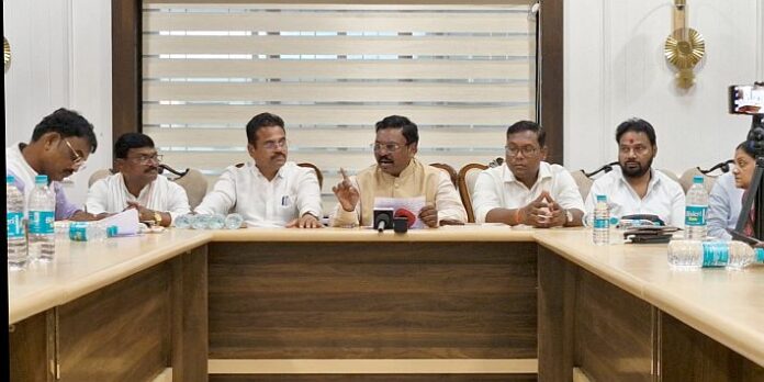 Screenshot_20250519_210321_Video Player