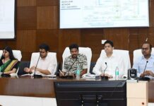 संभाव्य पूरस्थितीच्या नियोजनासाठी जिल्हाधिकाऱ्यांनी घेतला आढावा