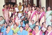 अंशकालीन महिला परिचरांना न्याय मिळवून देणार- डॉ.नेते