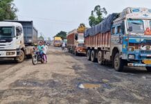 आरमोरी मार्गासह जिल्ह्यात सात मार्गांवरील वाहतूक सुरू