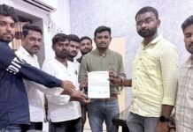 – तर आरमोरी महामार्गावर खड्ड्यात बसून आंदोलन करणार