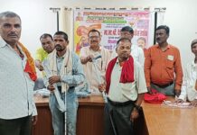 सेवाभावी उपक्रमांनी साजरा झाला मुख्यमंत्री फडणविसांचा वाढदिवस