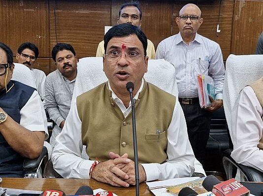 रिक्त पदे भरण्यासाठी पहिली पोस्टिंग गडचिरोलीत देणार !