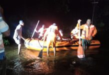 पुरातून सुखरूप रुग्णालयात आणलेल्या महिलेला कन्यारत्न