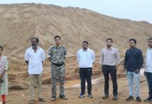 सिरोंचातील अवैध रेती प्रकरणी मंडळ अधिकारी, तलाठी निलंबित